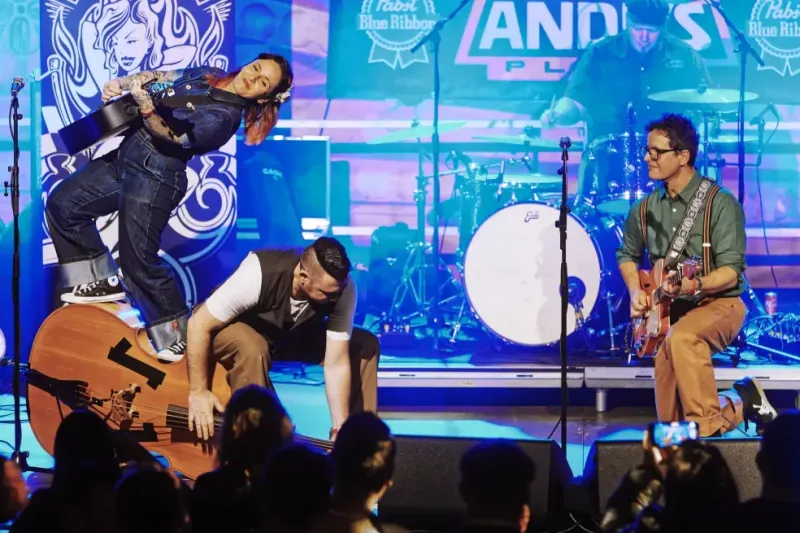 Tiki_Bash_2025_029_mod